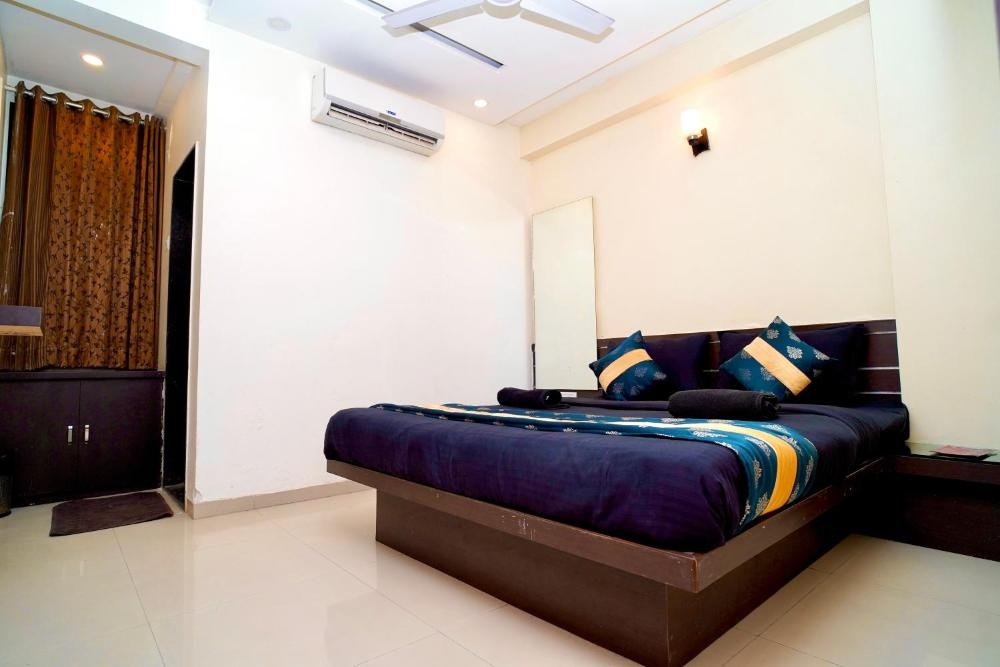 Hotel Shri Govind