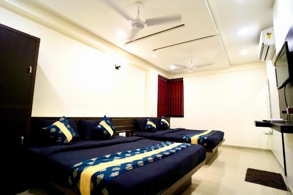 Hotel Shri Govind image 21